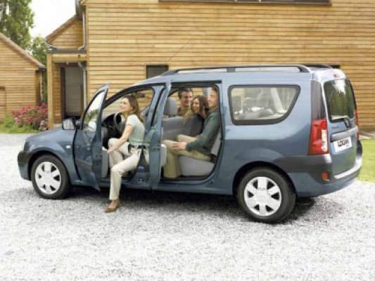 Dacia a lansat noul Logan MCV